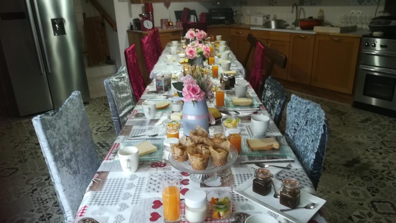 La Gerbaudiere Chambres&Table D Hotes Proche Mont Saint Michel Cuisine Maison Notre-Dame-du-Touchet Экстерьер фото